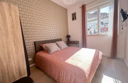 Carcassonne Bed & Breakfast | Face Cité - Chambres D'Hôtes - Parking & Garage Gratuit - Wi-Fi Gratuit