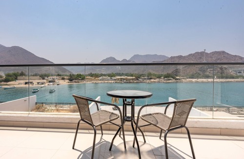 Sharm Villa | Facing Arabian Gulf and Mountain 4BR Villa|AsstRm|Outdoor Pool and BBQ Space,