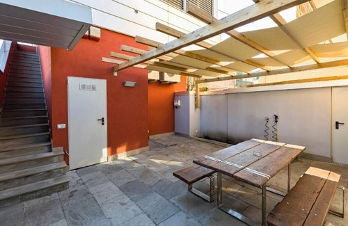 San Siro Apartment | Facing San Siro Stadium 6 beds 300meters from the metro with garage