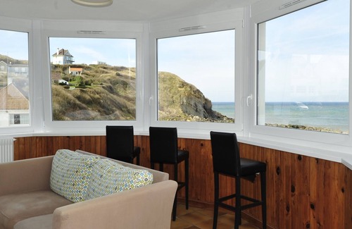 Audinghen Apartment | Facing sea, Cap Gris Nez apartment for 6 people.