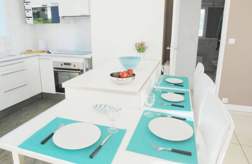 Les Issambres Apartment | FACING THE SEA/BEACH - APARTMENT 2 bedrooms 65m2 Tourist classification 5 *