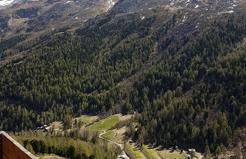 Arolla House | Facing the mountains