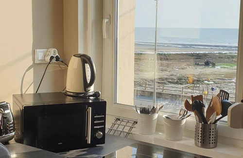 Ambleteuse Apartment | facing the sea, EXCEPTIONAL VIEW. Stand app version 4 or 7 p