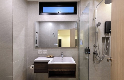 Phichit Hotel | Fahluang Residence