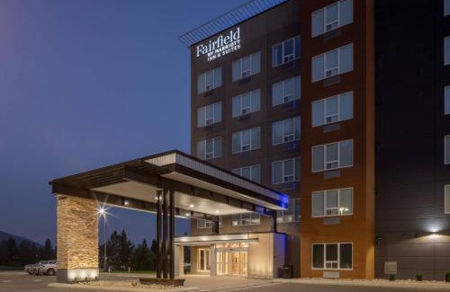 Revelstoke Hotel | Fairfield by Marriott Inn & Suites Revelstoke