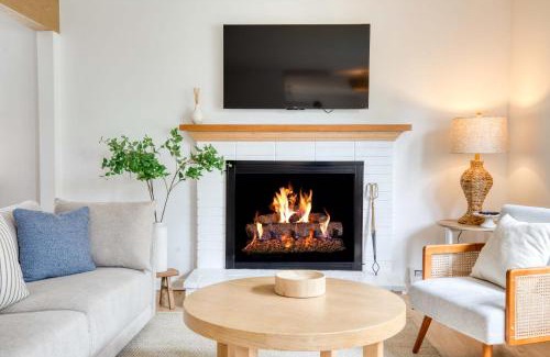 Fairfield House | Fairfield Cottage -Top Rated Gem, Fire Pit, Near Beach, 90 Min to NYC