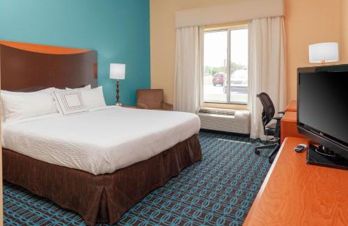 Seymour Hotel | Fairfield Inn and Suites by Marriott Seymour