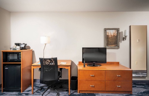 New Bedford Hotel | Fairfield Inn & Suites by Marriott New Bedford