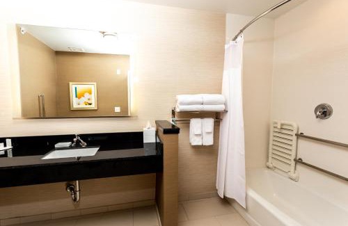 Bay City Hotel | Fairfield Inn & Suites by Marriott Bay City, Texas