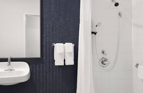 Naperville Hotel | Fairfield Inn & Suites by Marriott Chicago Naperville/Aurora