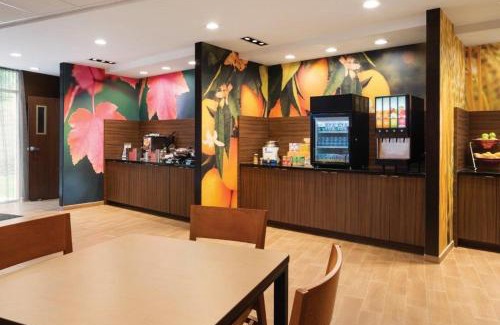 Athens Hotel | Fairfield Inn & Suites by Marriott Athens