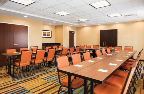 Athens Hotel | Fairfield Inn & Suites by Marriott Athens