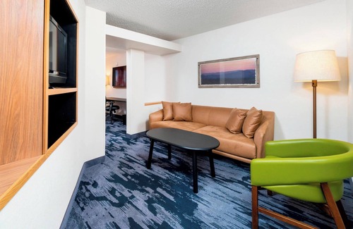 Bend Hotel | Fairfield Inn & Suites by Marriott Bend Downtown