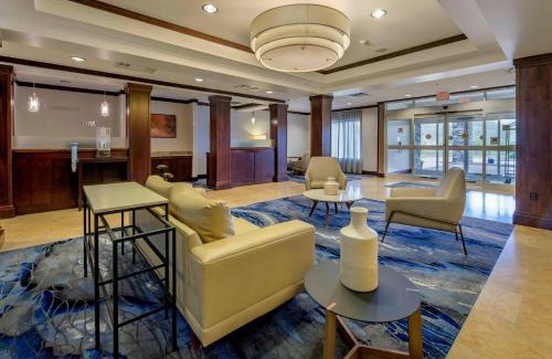 Slippery Rock Hotel | Fairfield Inn & Suites by Marriott Slippery Rock
