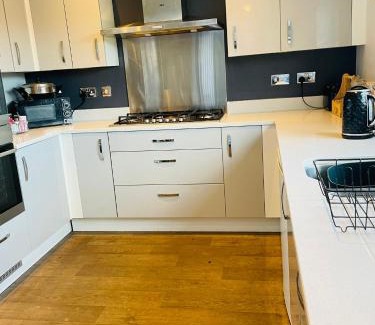 Cheltenham House | Fairford Haus