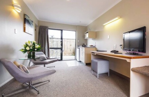 Westshore Hotel | Fairley Motor Lodge