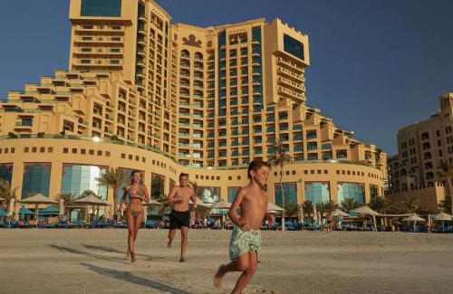 Ajman Resort | Fairmont Ajman