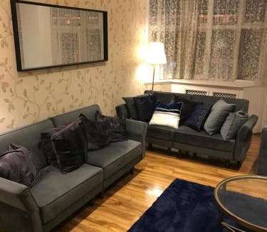 Knightsbridge Apartment | Fairmont Carlton Residence