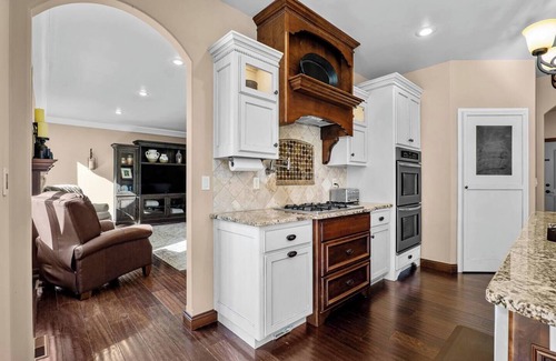 Hobart House | Fairway Falls Retreat | Theater, Arcade & Hot Tub