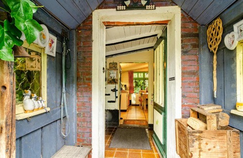 Rhauderfehn House | Fairy Cottage