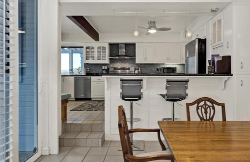 Clearlake House | Falcon Haven