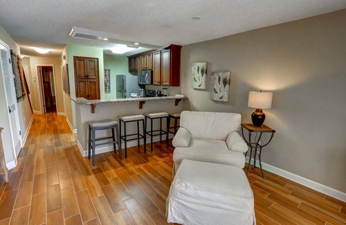 Niceville Condo | Fall Escape Special - 15% off through October!