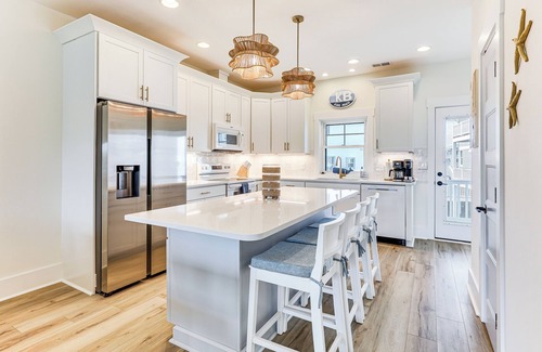 North Carolina Coast House | Fall Escape: Warm Kure Beach Days & Quiet Shores
