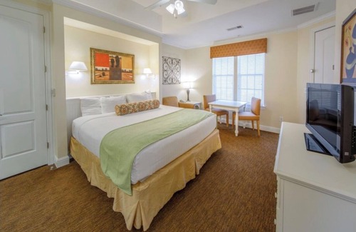 Galveston Resort | Fall Holiday Galveston Getaway sleeps 6