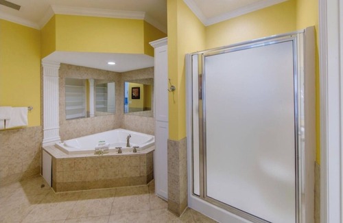 Galveston Resort | Fall Holiday Galveston Getaway sleeps 6