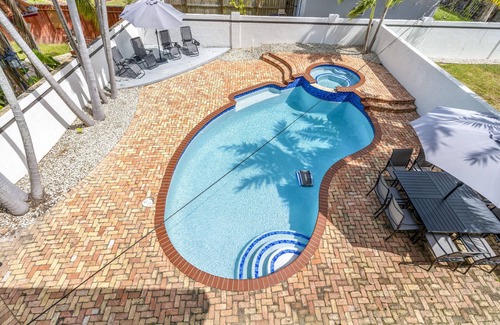 Olympia Heights House | Fall Sale! Private Pool, Grill, Near Coral Gables & MIA Airport