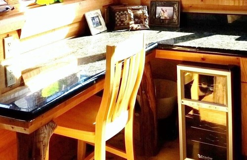 Ripon Cabin | Fall Weeks Available! 7 Bed/4 Bath Home with Sunset Views!