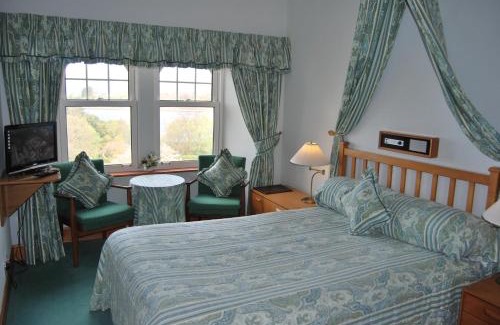 Connel Hotel | Falls of Lora Hotel