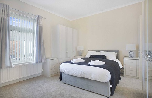 Darlington House | Falmer Serene Getaway, Newly Refurbished, Sleeps 4