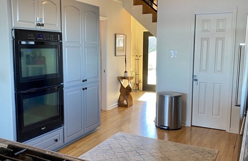 Oscar House | False River waterfront property 30 minutes from Baton Rouge