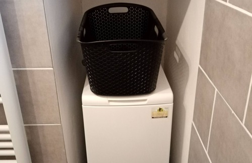 Vieilles-Maisons-sur-Joudry Cottage | Family cottage with enclosed garden near Orleans