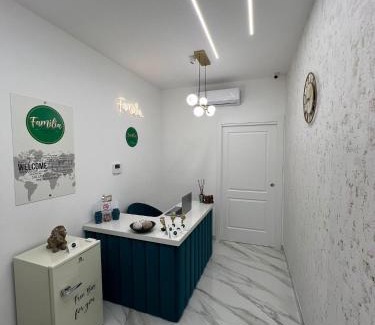 Secondigliano House | Familia