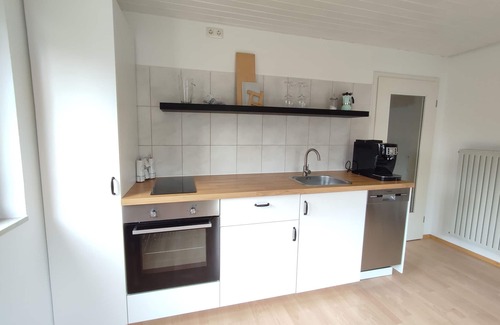 Bernau am Chiemsee Apartment | Familienfreundliche Wohnung mit Süd-terrasse u. Bergblick