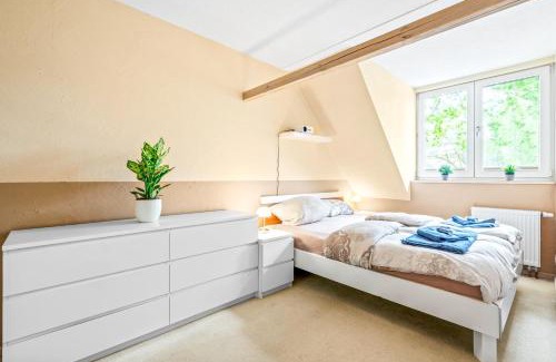 Koenigs Wusterhausen Apartment | Familiengeeignete Ferienwohnung