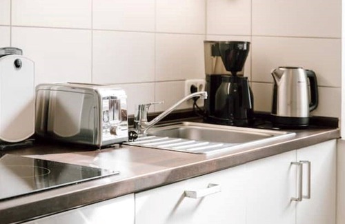 Barsbek Apartment | Familienurlaub, Ruhig Netflix & 24/7 Check-in
