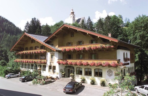 Dienten am Hochkoenig House | Familienzimmer mit Dusche od. Bad, 1-3 Nächte - Hotel Salzburger Hof