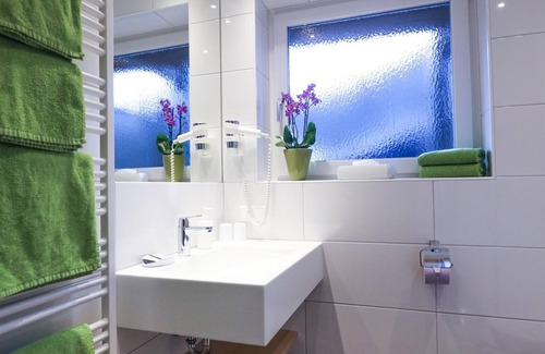 Untertschern Cottage | Familienzimmer mit Südbalkon - Haus Maria