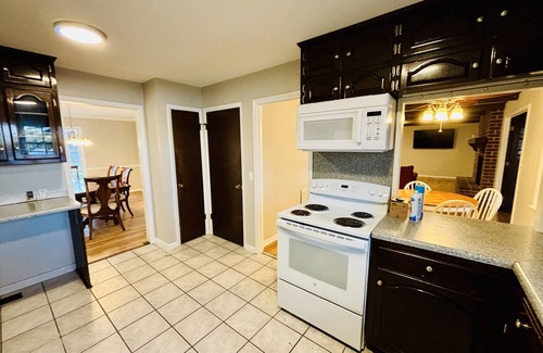 Lincoln House | Families Love Frank’s Lakehouse @ Sunset Estates