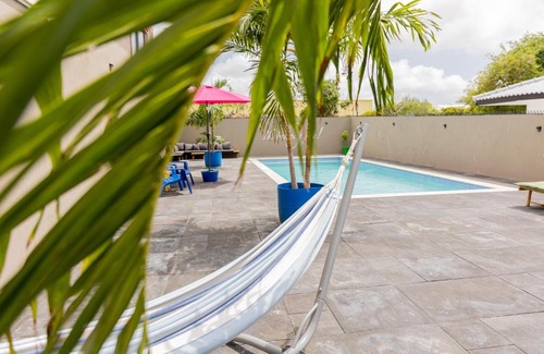 Willemstad House | Familiewoning met privé zwembad