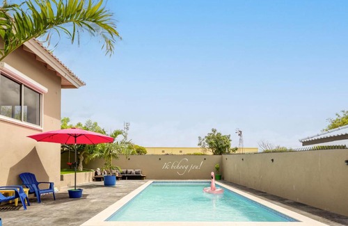 Willemstad House | Familiewoning met privé zwembad