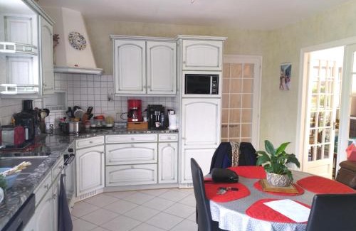 Avrille House | Familly