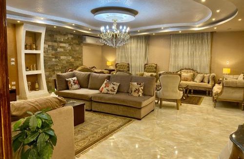 Al-Basatin Apartment | Family 3BR Apartment in Maadi - For Ladies, Couples & Families