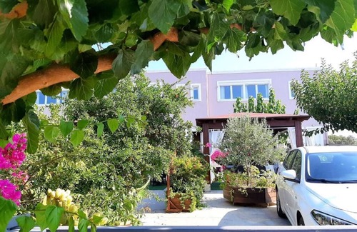 Stavromenos Apartment | Family apartment sea view garage blue