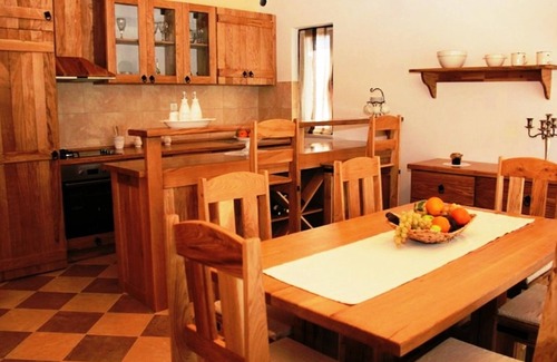 Zagvozd Villa | Family appartement for 4-6 persons,12km from the sea, near Makarska riviera