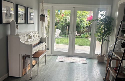 South Oceanside House | Family Beach home just 10 minutes to LEGOLAND® California- 3 minutes to BEACH