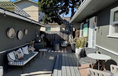 South Oceanside House | Family Beach home just 10 minutes to LEGOLAND® California- 3 minutes to BEACH